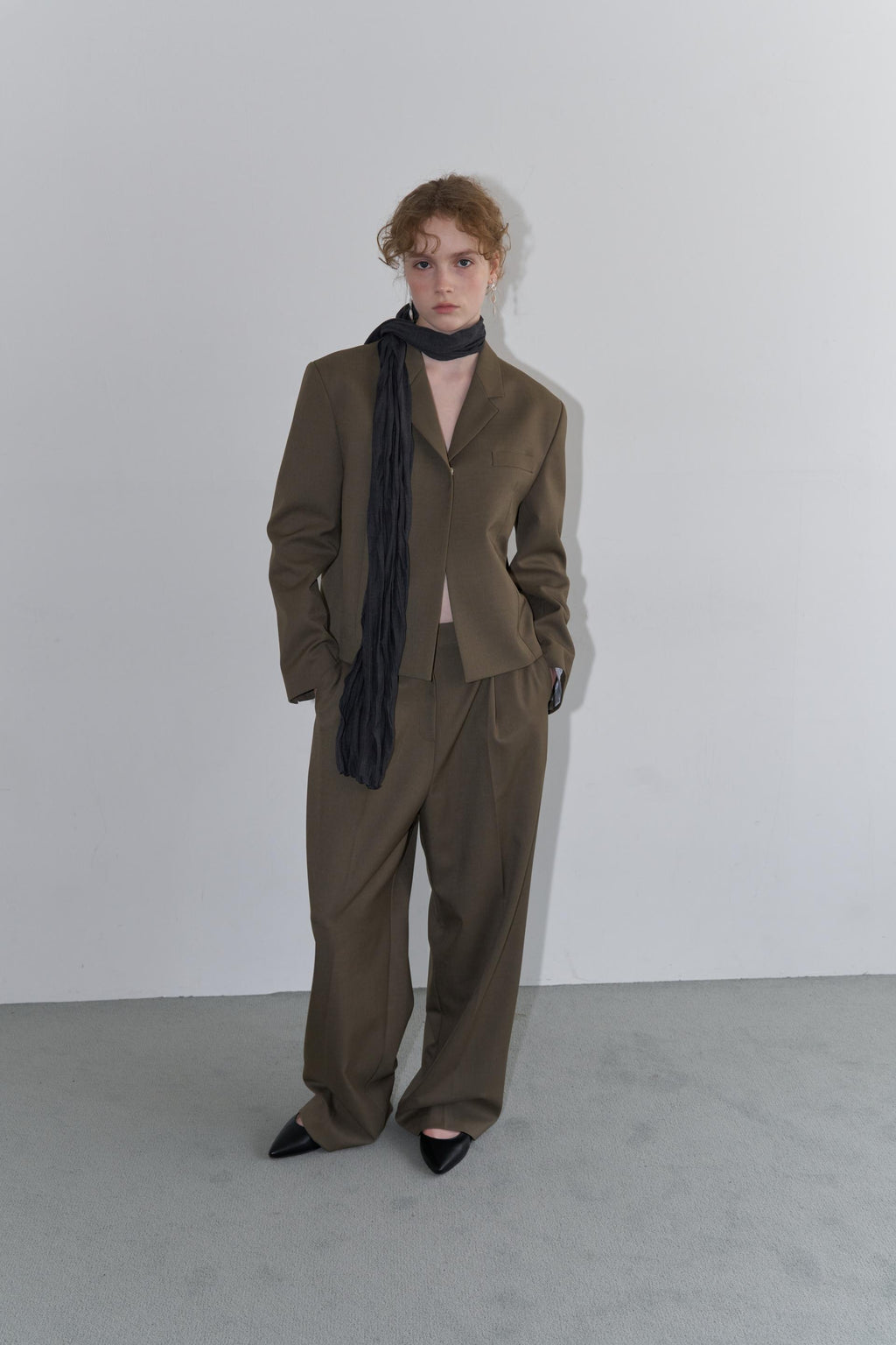 Avery Tailored Pleated Trousers [PRE-ORDER: SHIPS IN 2 WEEKS]