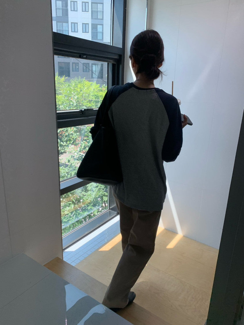 Milo Raglan Tee (2 Color)