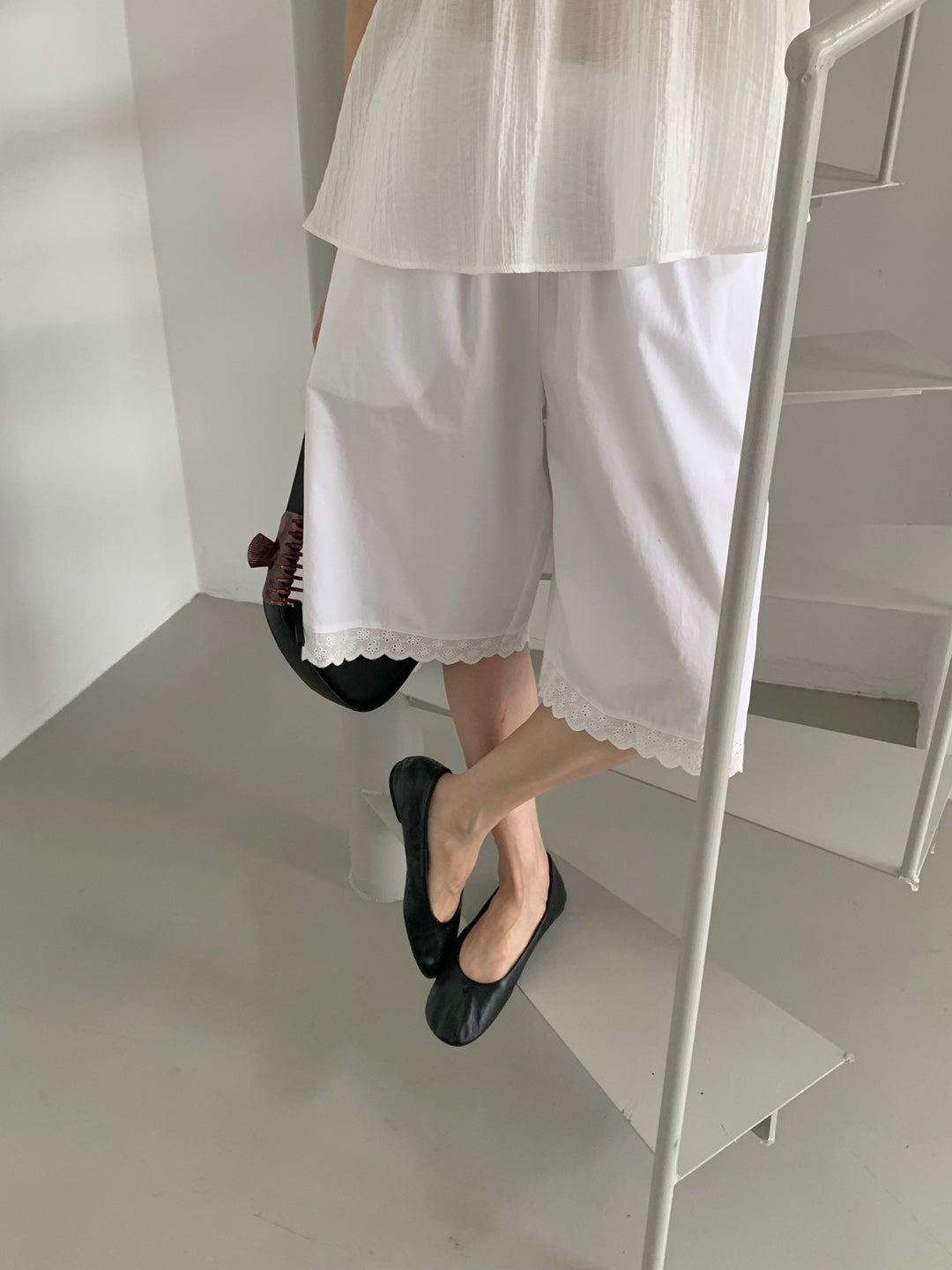 Muse Bermuda Pants (2color)
