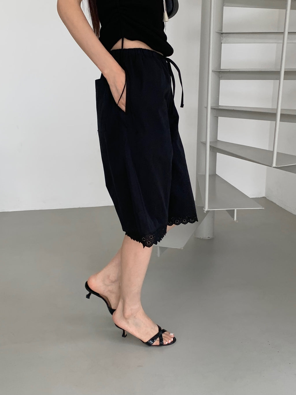 Muse Bermuda Pants (2color)